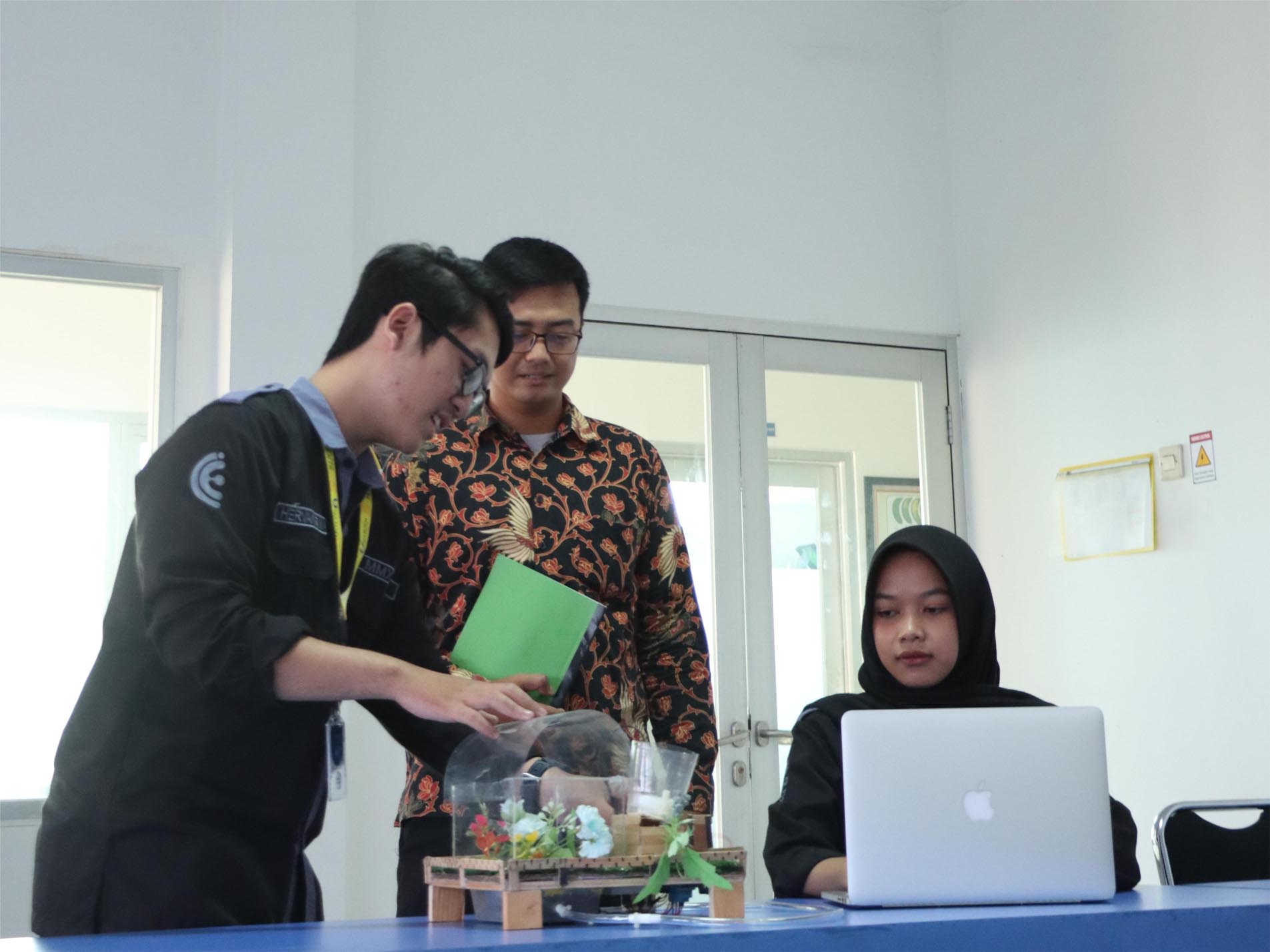 7ee67aee9e342b78.jpg